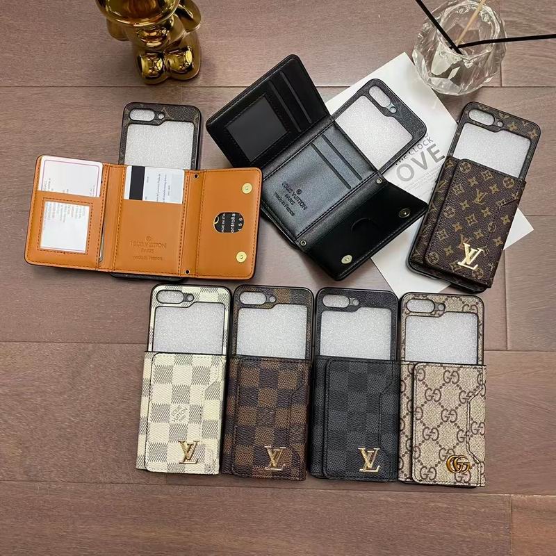 LV iPhone Shell 071804